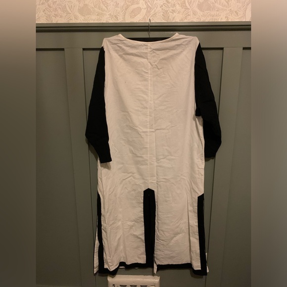 Men’s knight / crusade costume tunic - Picture 2 of 4